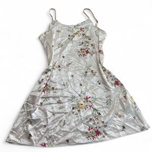 Y2k Early 2000’s Crean Floral Slip Dress